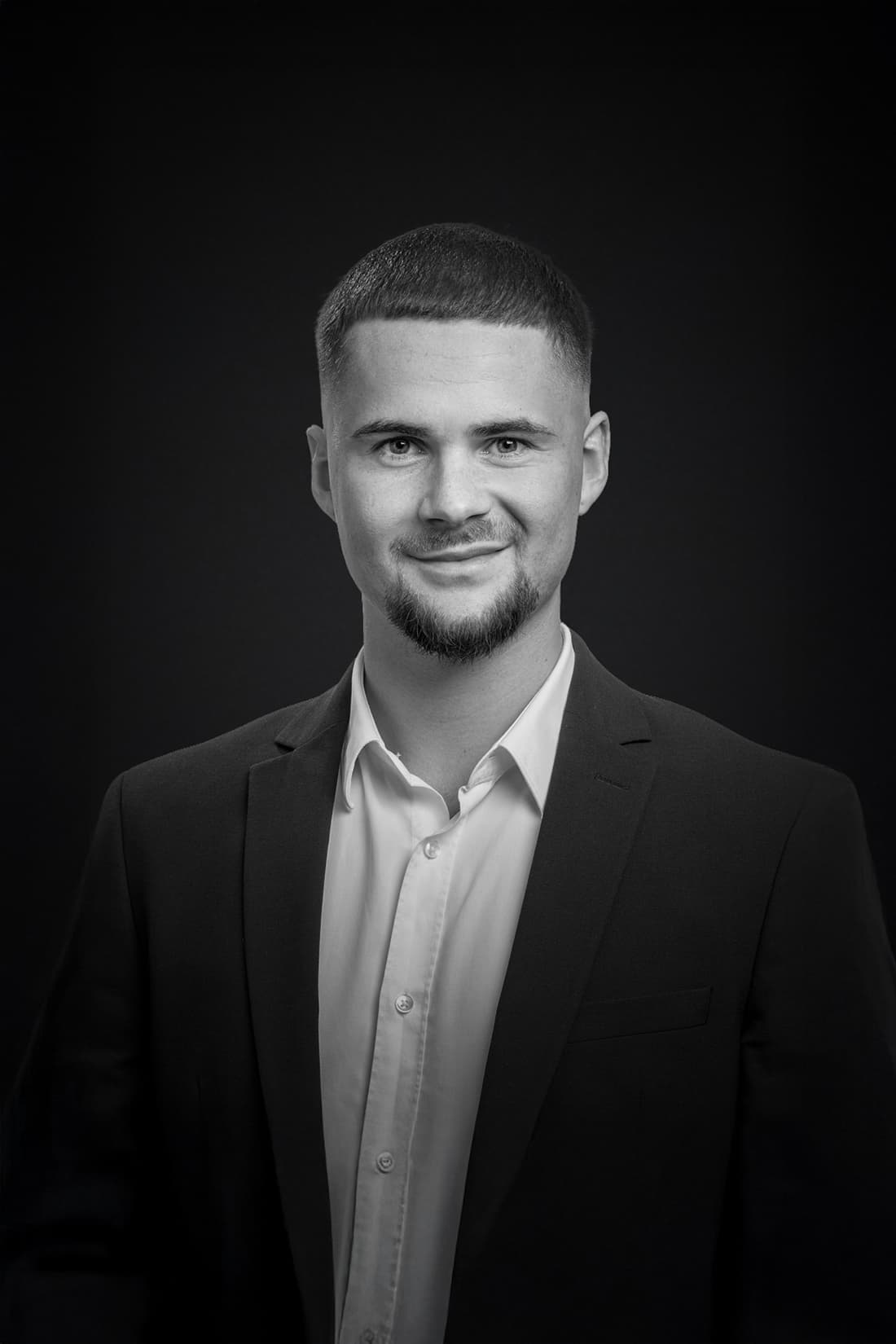 Nikola M.